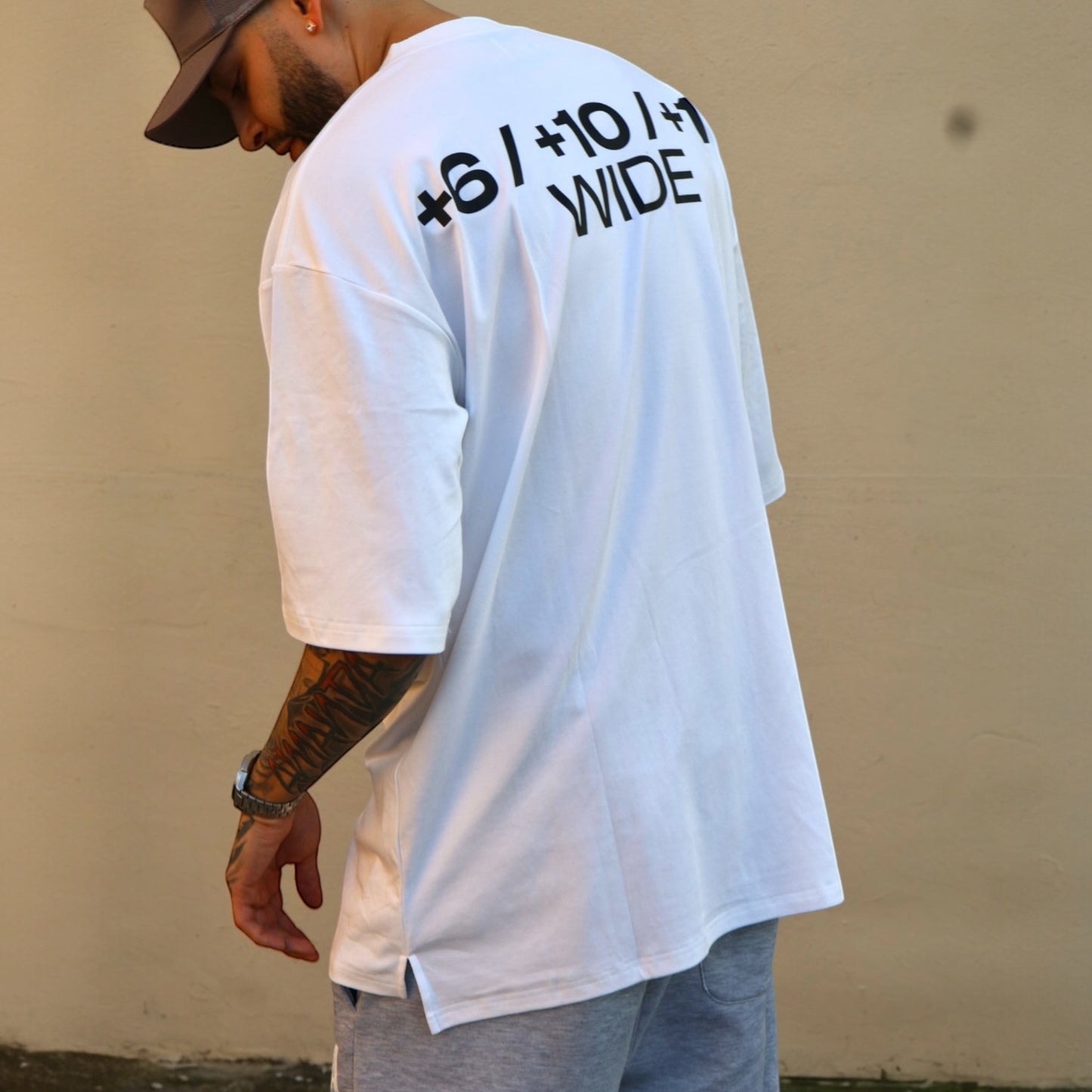 T-shirt Oversize Tee - +6 / +10 / +16 = WIDE